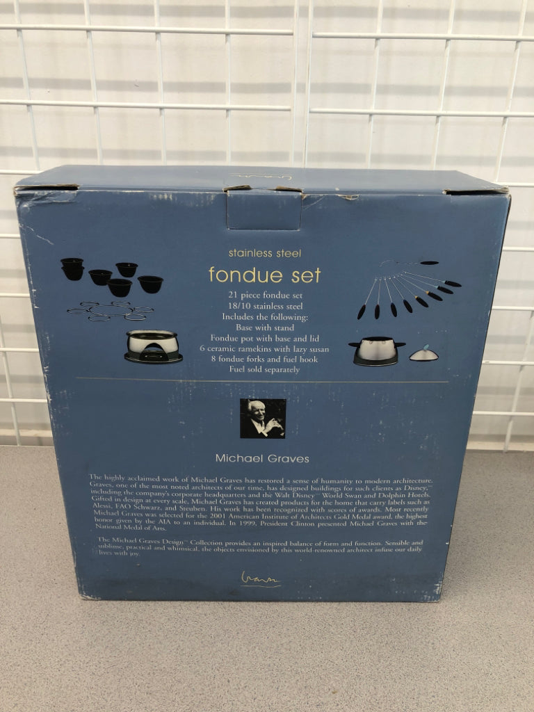 NIB MICHAEL GRAVES STAINLESS STEEL FONDUE SET.