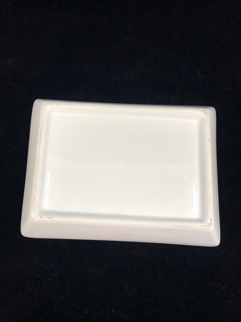 SMALL WHITE RECTANGLE TRINKET DISH.