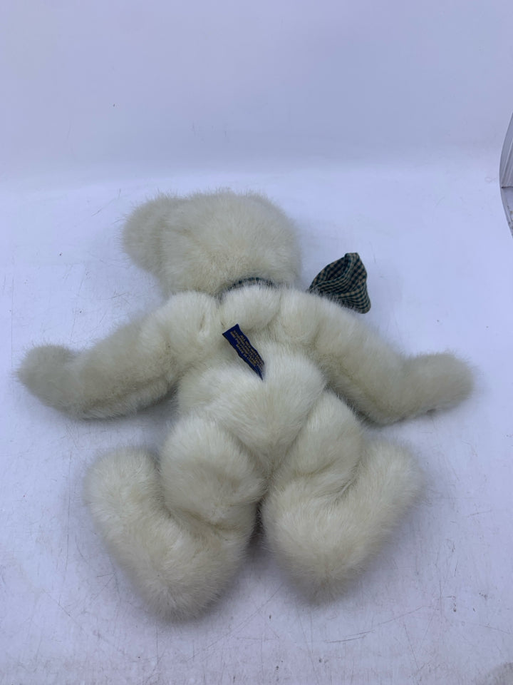 WHITE BEAR W/ GREEN PLAID BOW BOYDS BEARS.