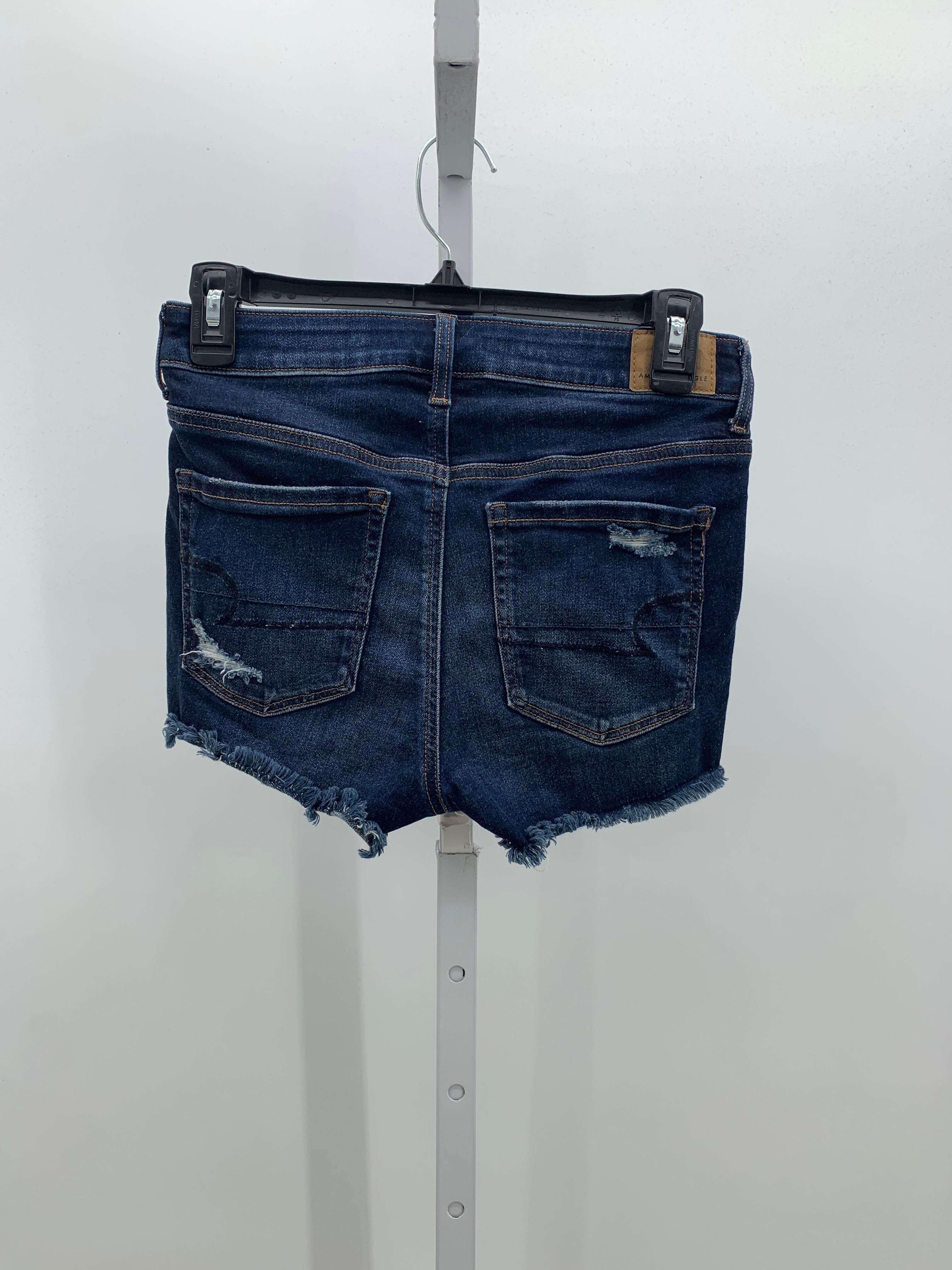American Eagle Size 2 Juniors Shorts