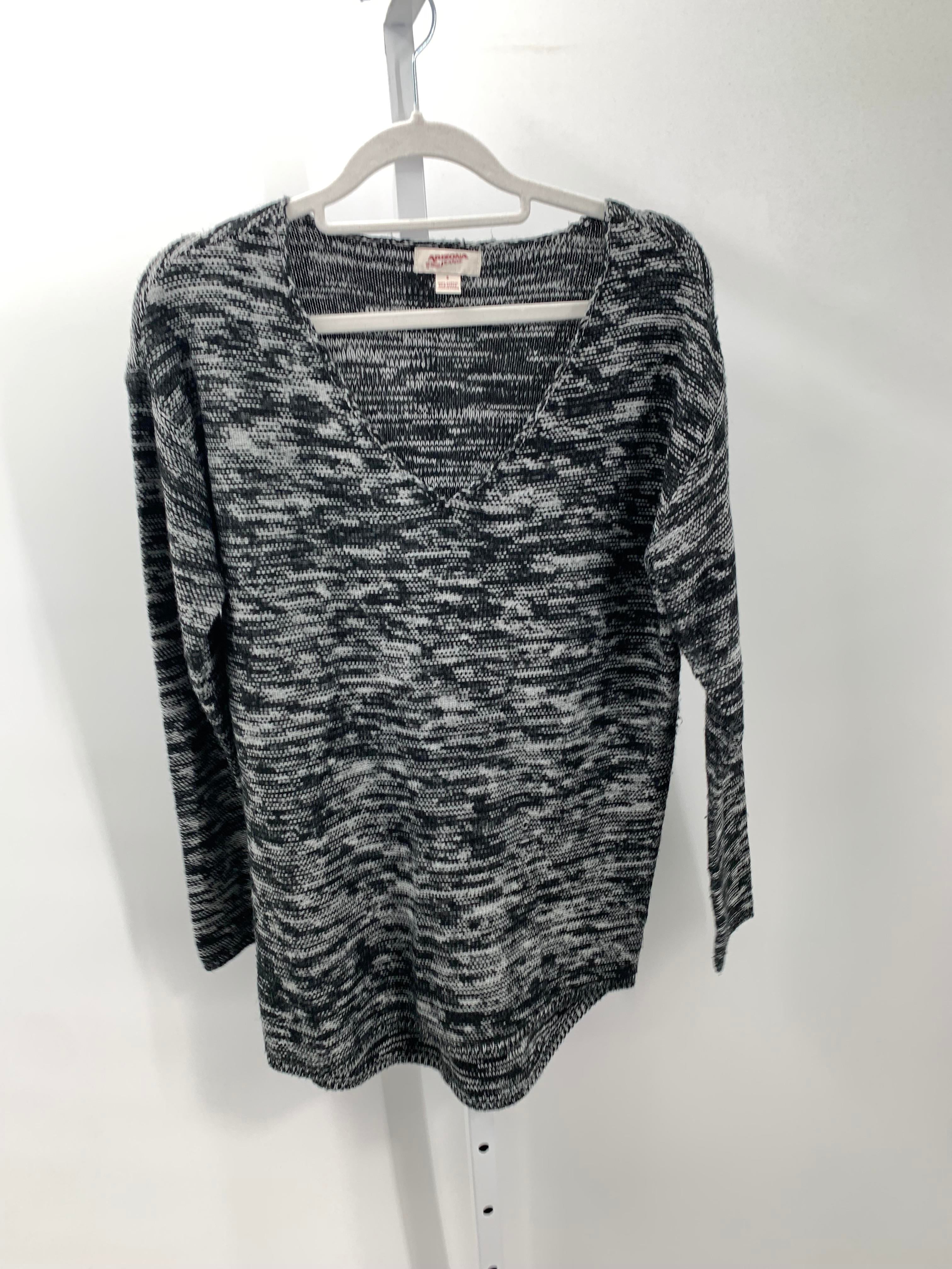 Arizona Size Small Juniors Long Sleeve Sweater