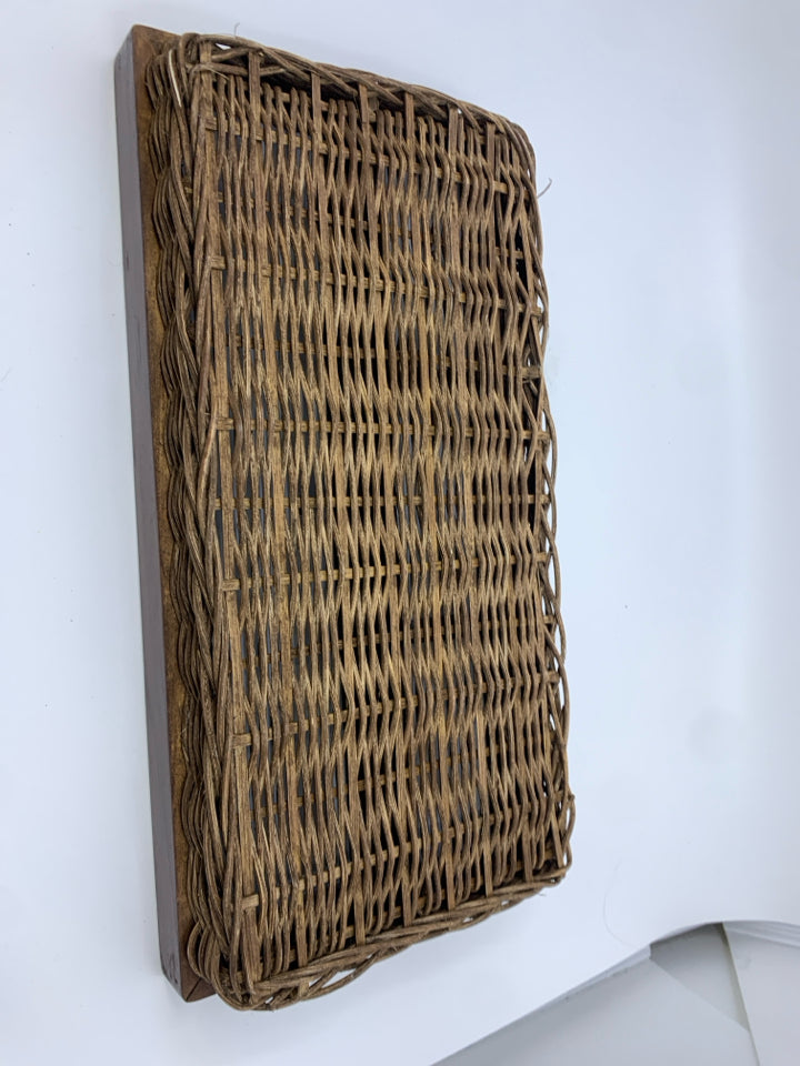 WOVEN SHALLOW DIVIDED BASKET W/ WOOD TRIM.