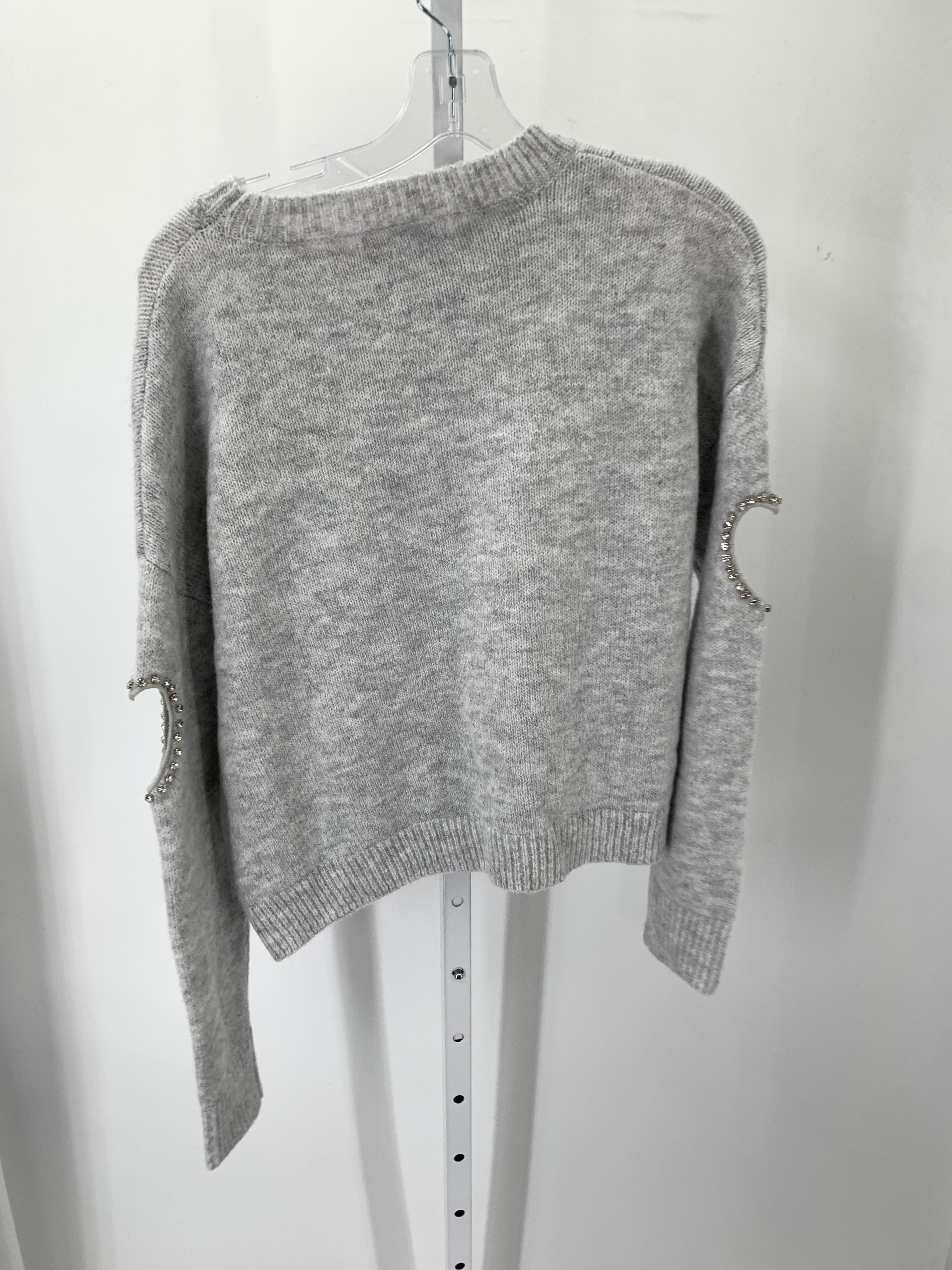 Size Small Juniors Long Sleeve Sweater