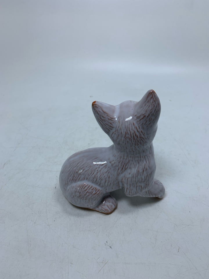 TERRA COTTA WHITE GLAZED CAT.