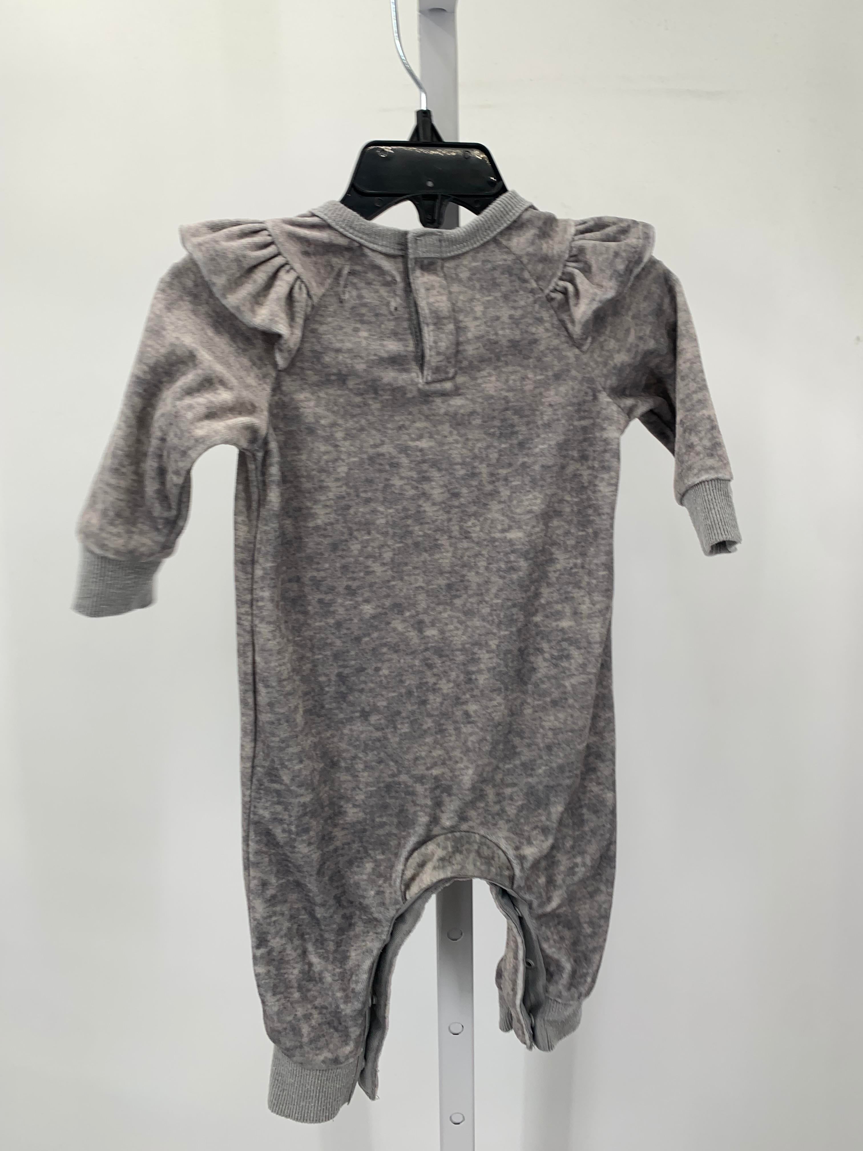 Converse Size 6 Months Girls Long Slv. Romper