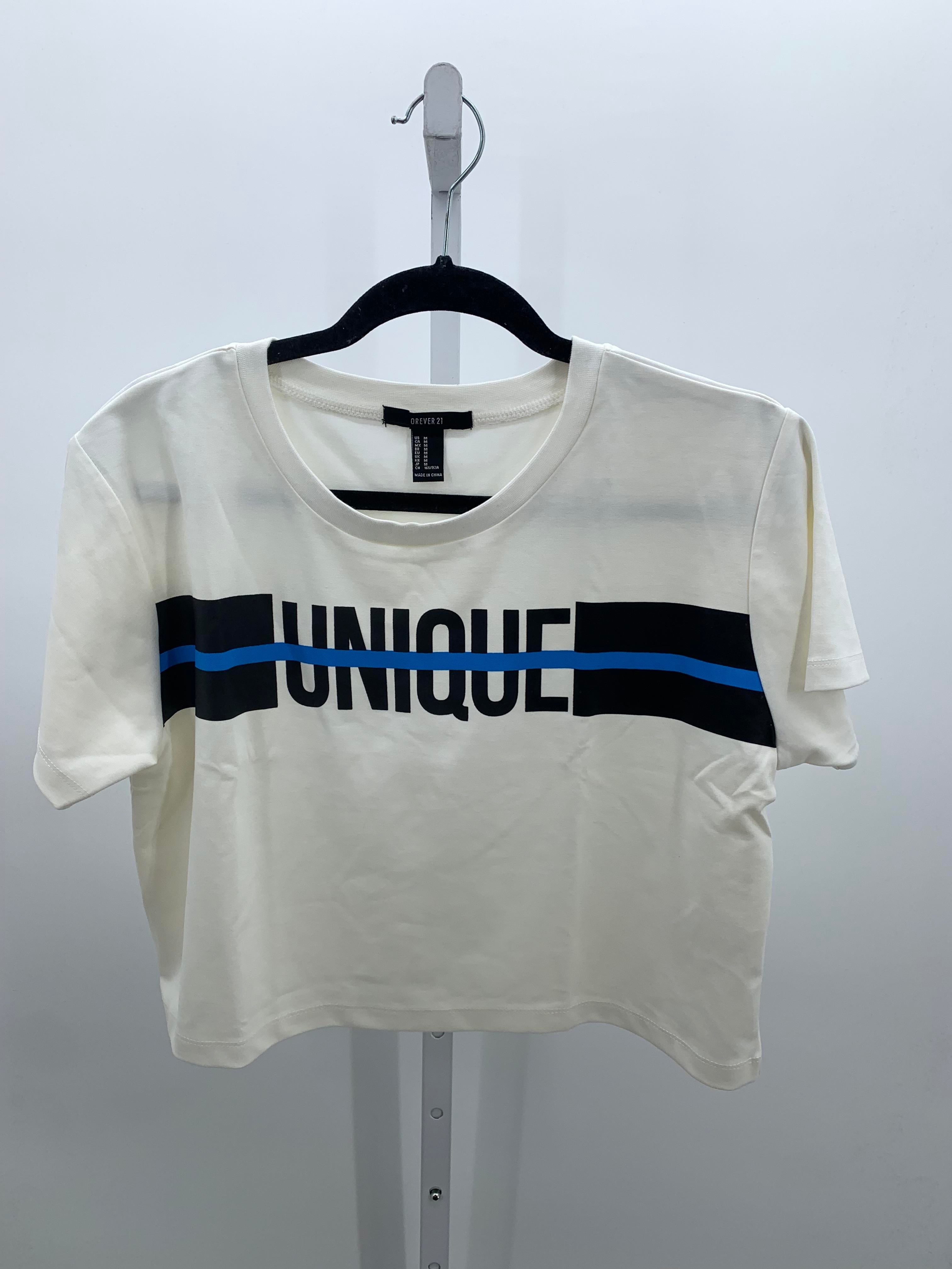 Forever Fashion Size Medium Juniors Short Sleeve Shirt