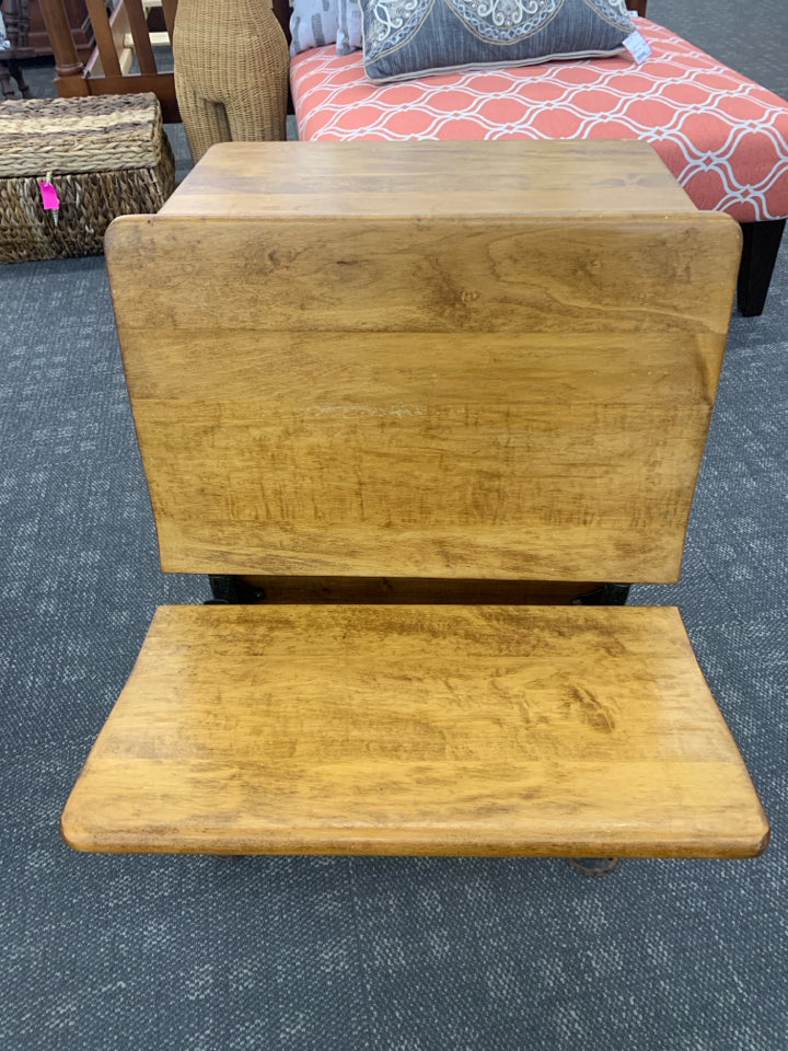VTG LT WOOD SCHOOL DESK W/IRON BASE.