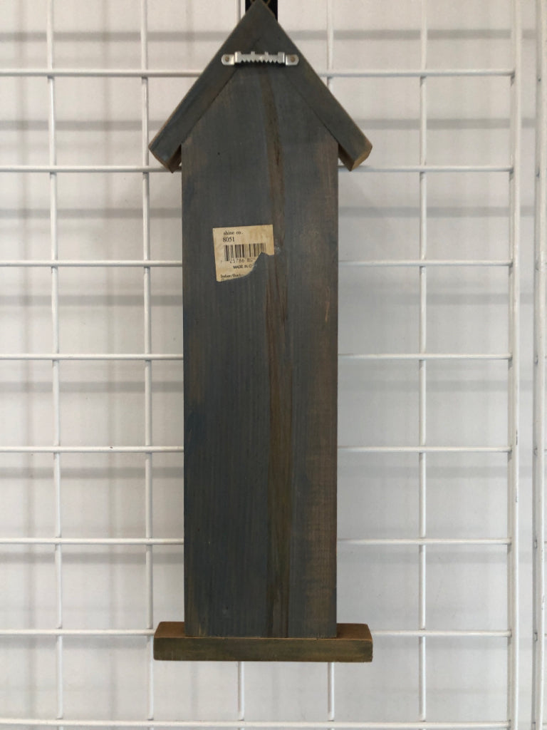 HOME SWEET HOME WOODEN WALL-HANGING.