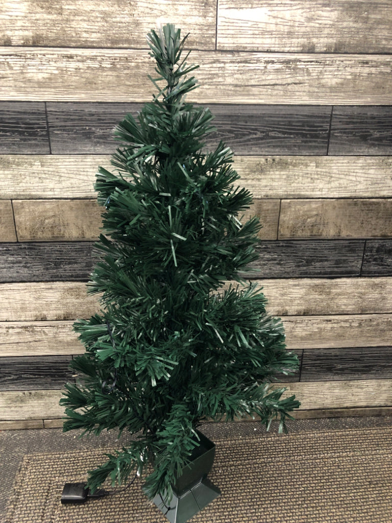 LIGHT UP COLOR CHANGING TREE.