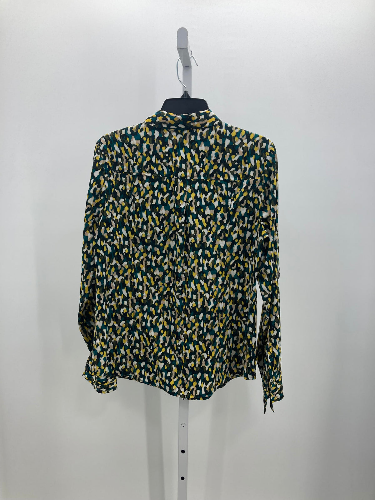Dana Buchman Size Medium Misses Long Sleeve Shirt