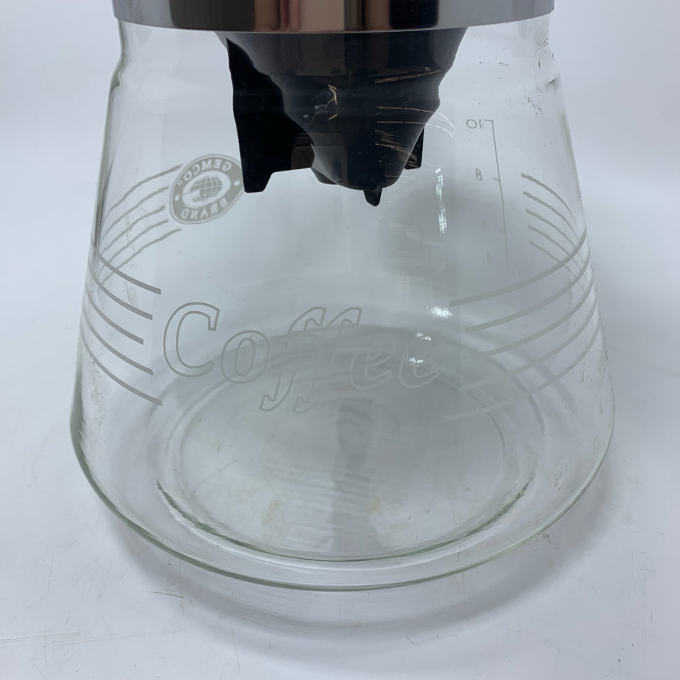 COFFEE POT W/LID.