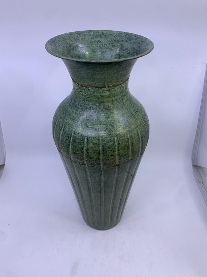GREEN METAL LARGE VASE.