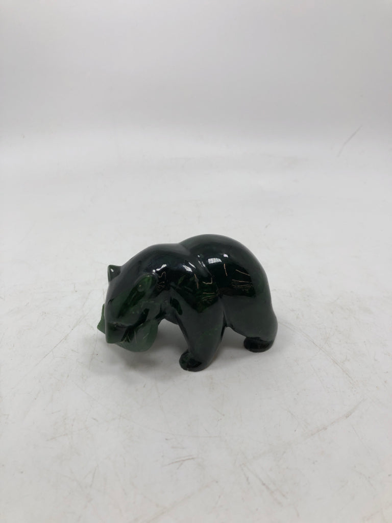 GREEN STONE BEAR W/FISH.
