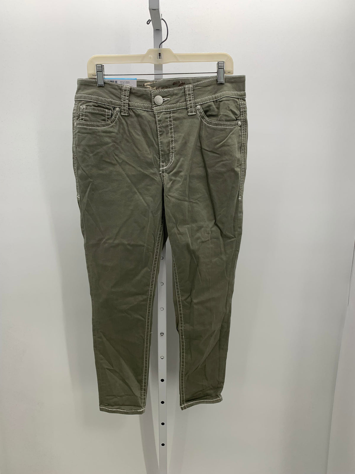 Seven Apparel Size 12 Misses Cropped Pants