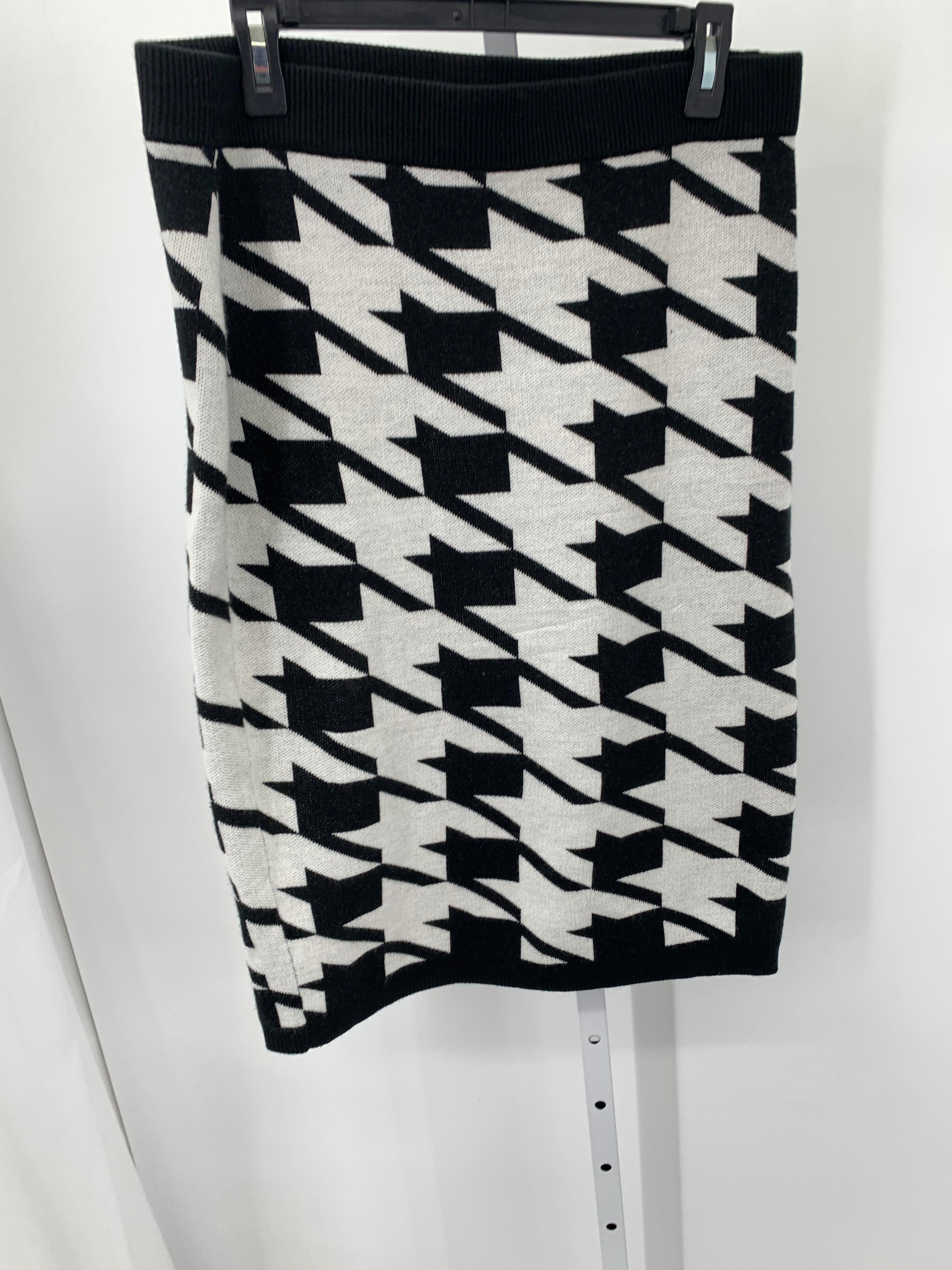 New York & co. Size Large Misses Skirt