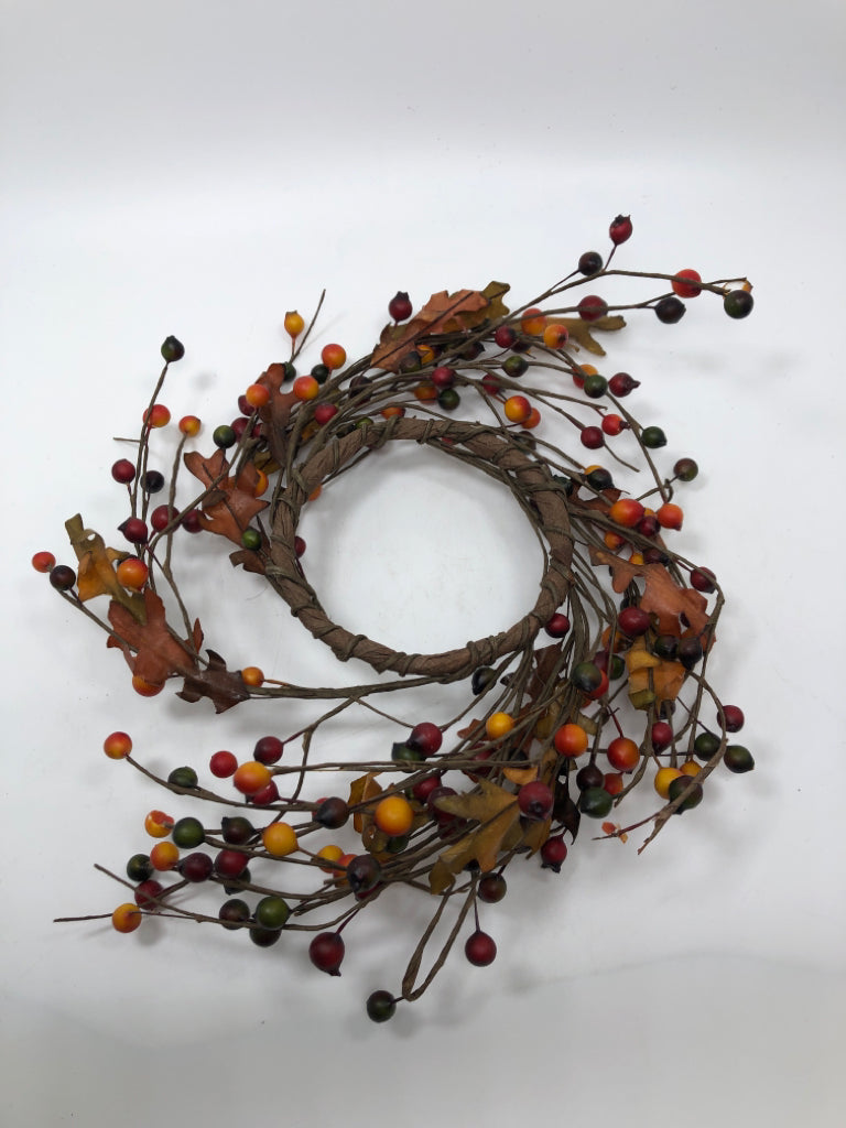 ORANGE BERRIES & LEAVES CANDLE RING.