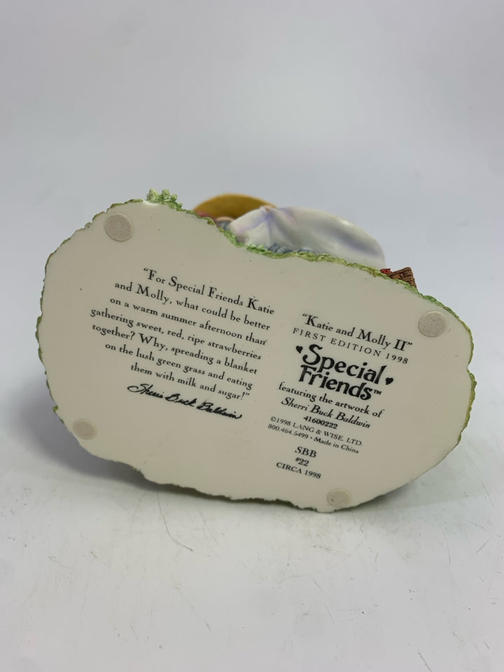 KATIE AND MOLLY FRIENDS FIGURINE.