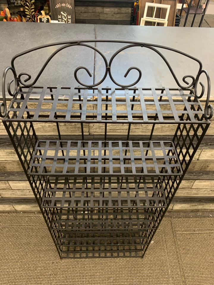 6 SHELF BLACK METAL SHELF.
