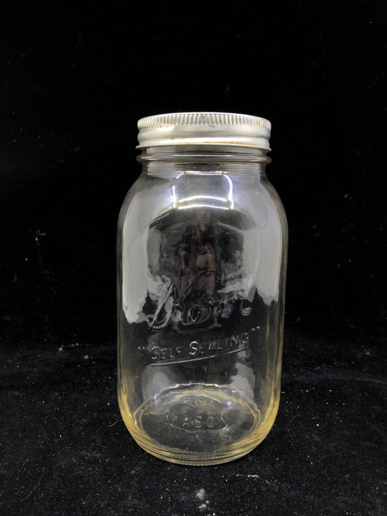 KERR MASON JAR W/LID.