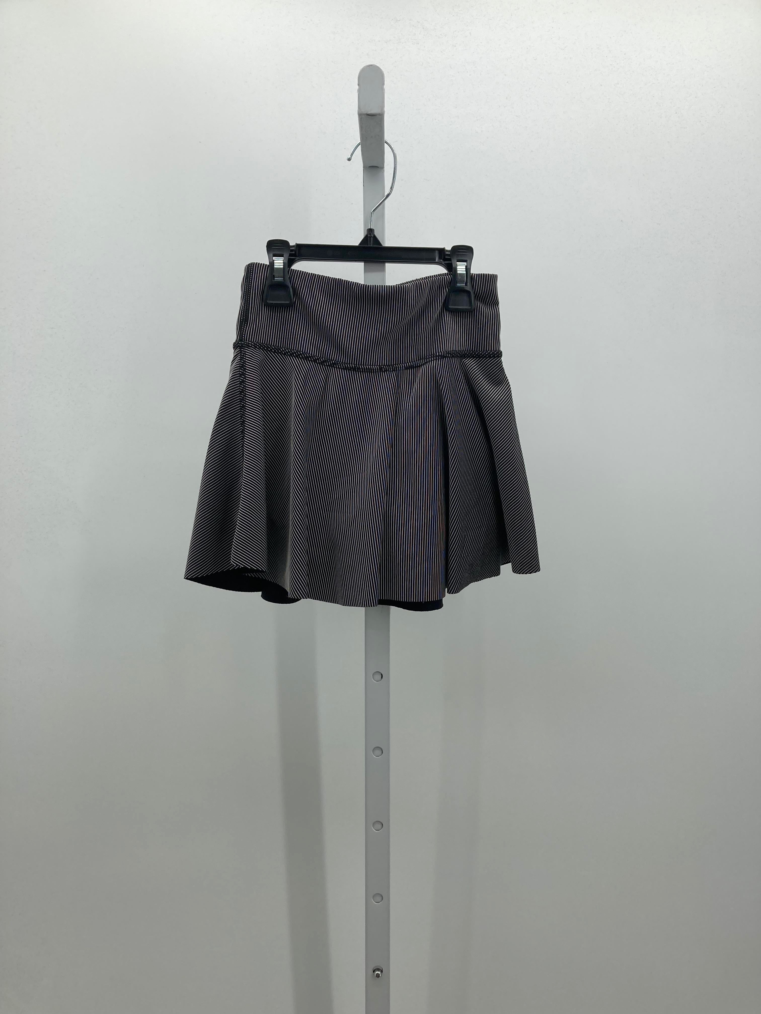 Old Navy Size 8 Girls Skort