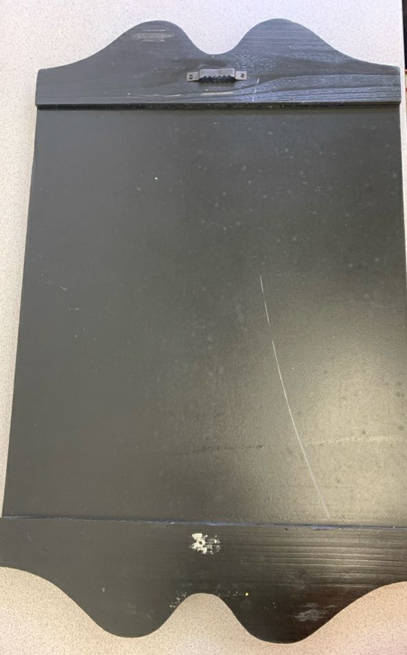 COLONIAL KEEPING ROOM WOOD WALL HANGING.