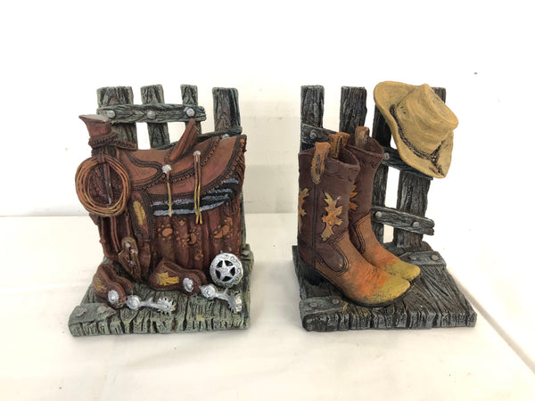 2 WESTERN STYLE BOOKENDS.