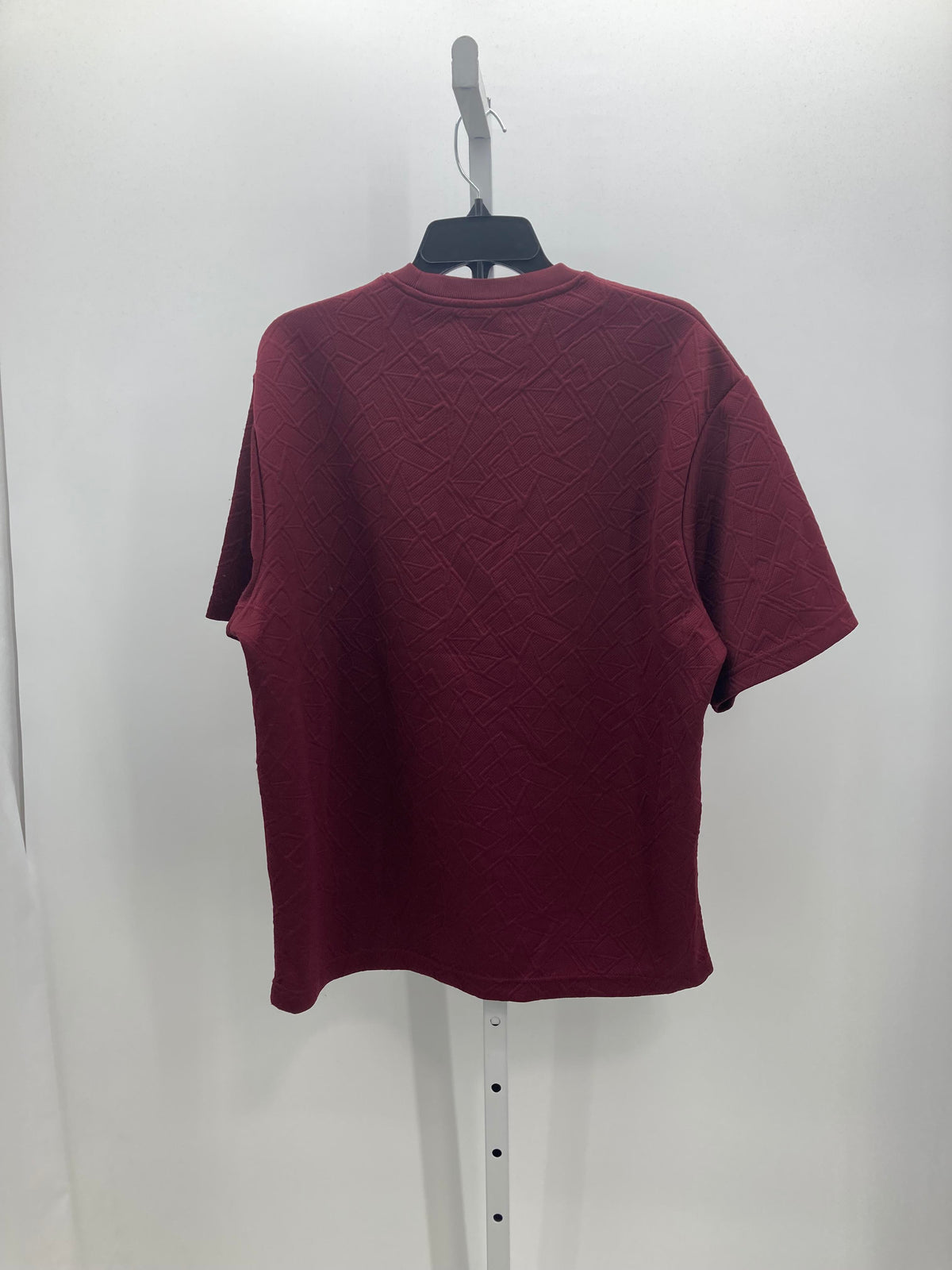 TEXTURED SHIRT.