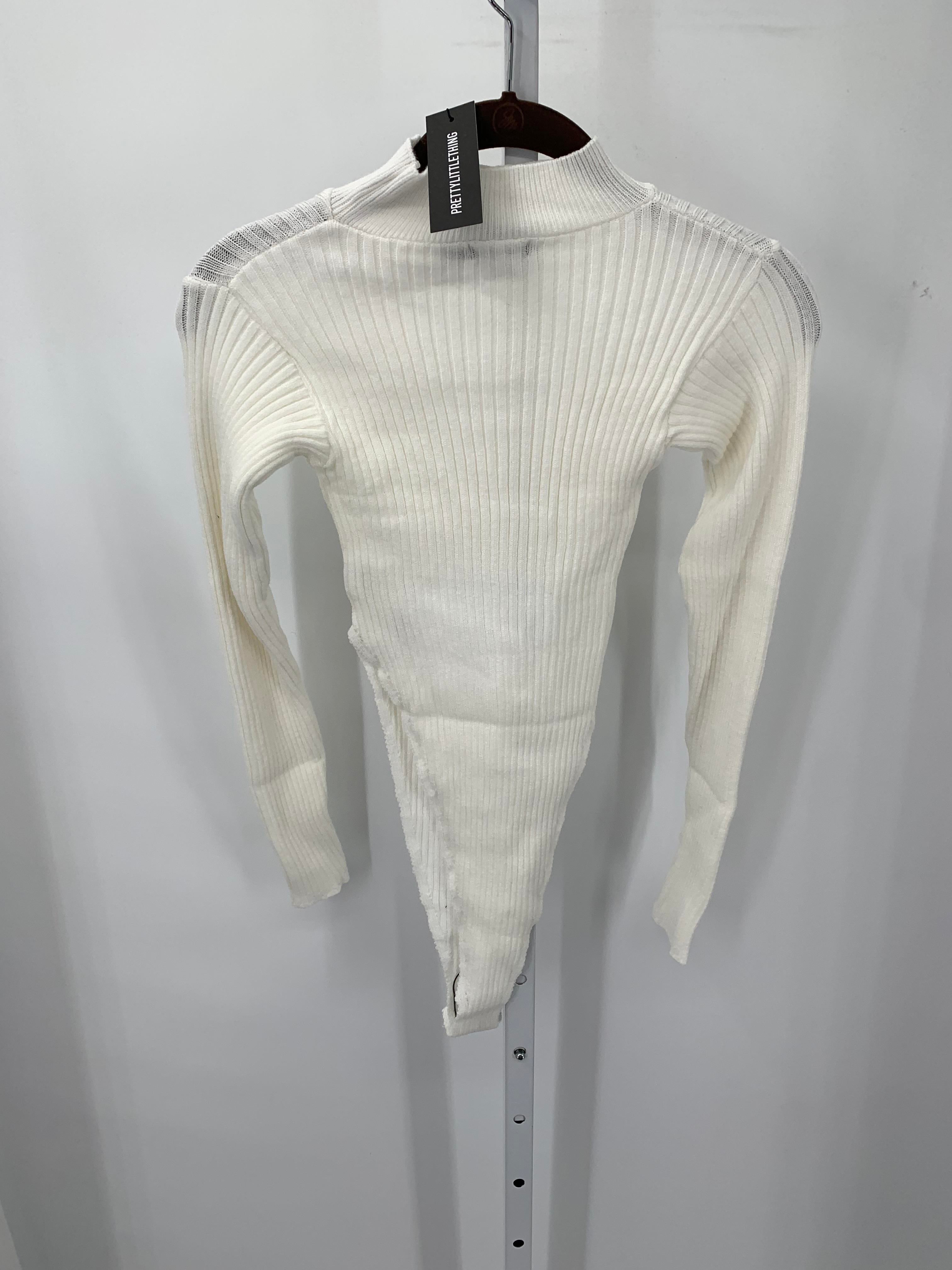 Size Large Juniors Long Sleeve Sweater