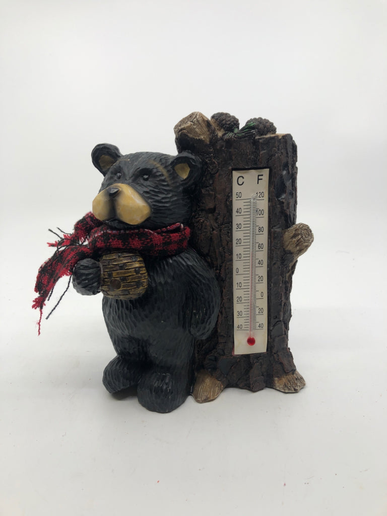 RESIN BEAR THERMOMETER WALL HANGING.