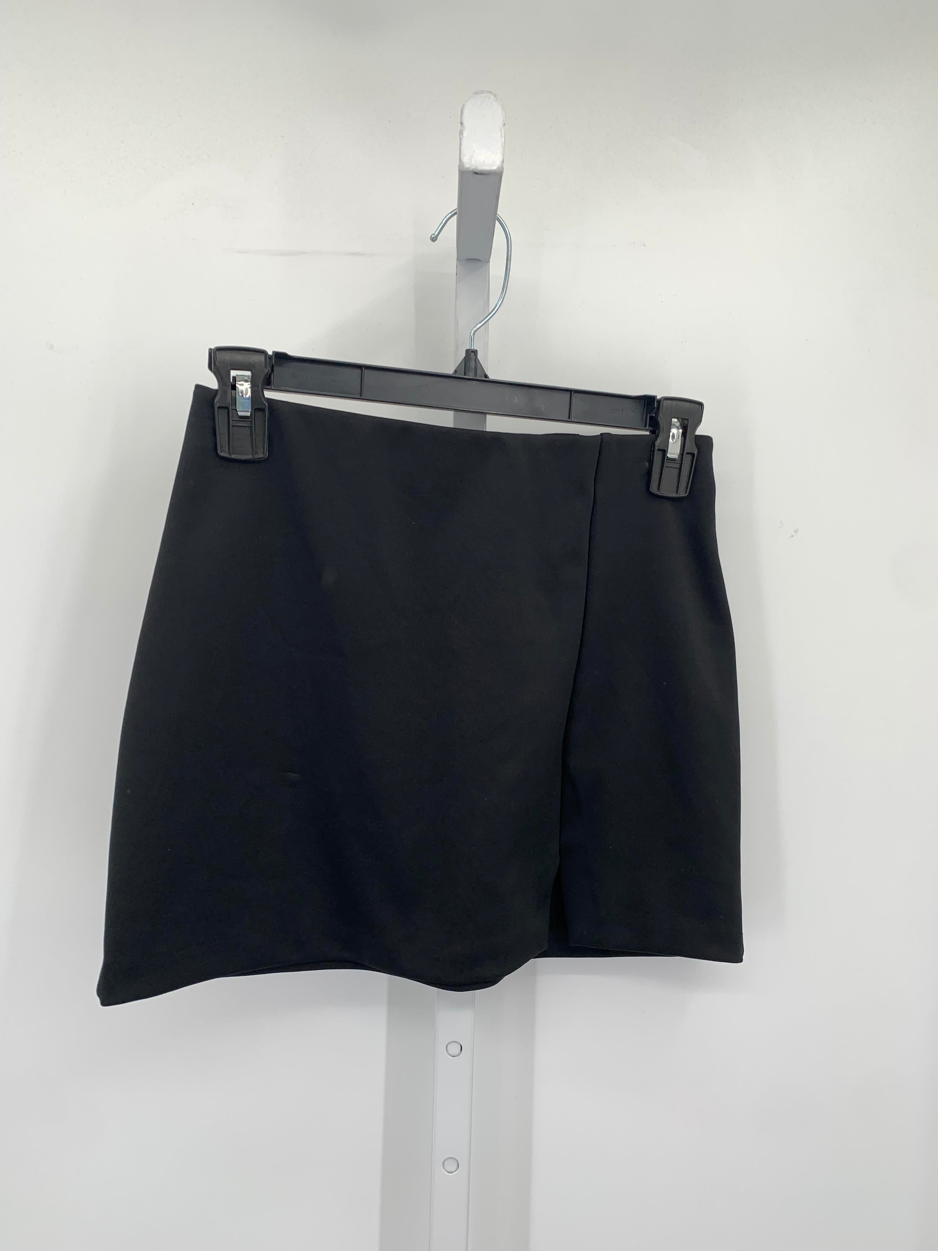 Divided Size X Small Juniors Skirt