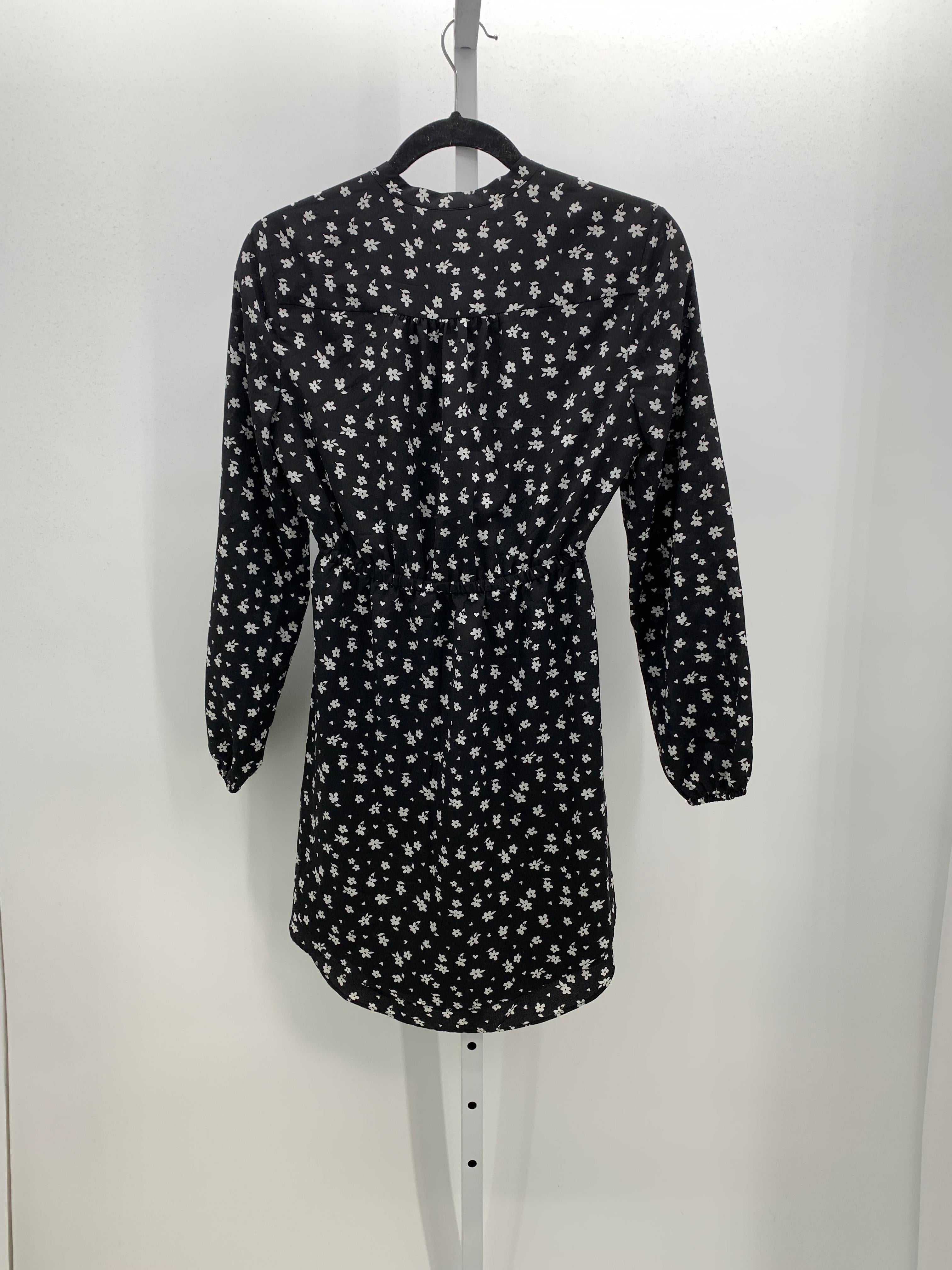 Size X Small Juniors Long Sleeve Dress