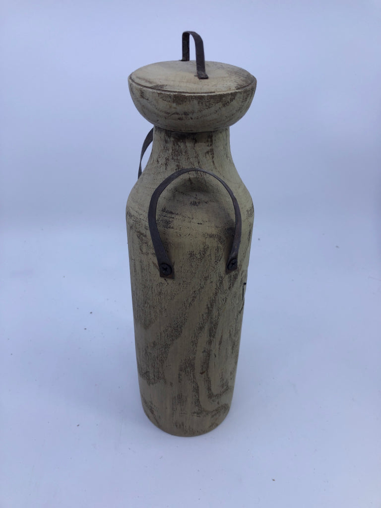 DISTRESSED WOOD MILK BOTTLE W HANDLES.