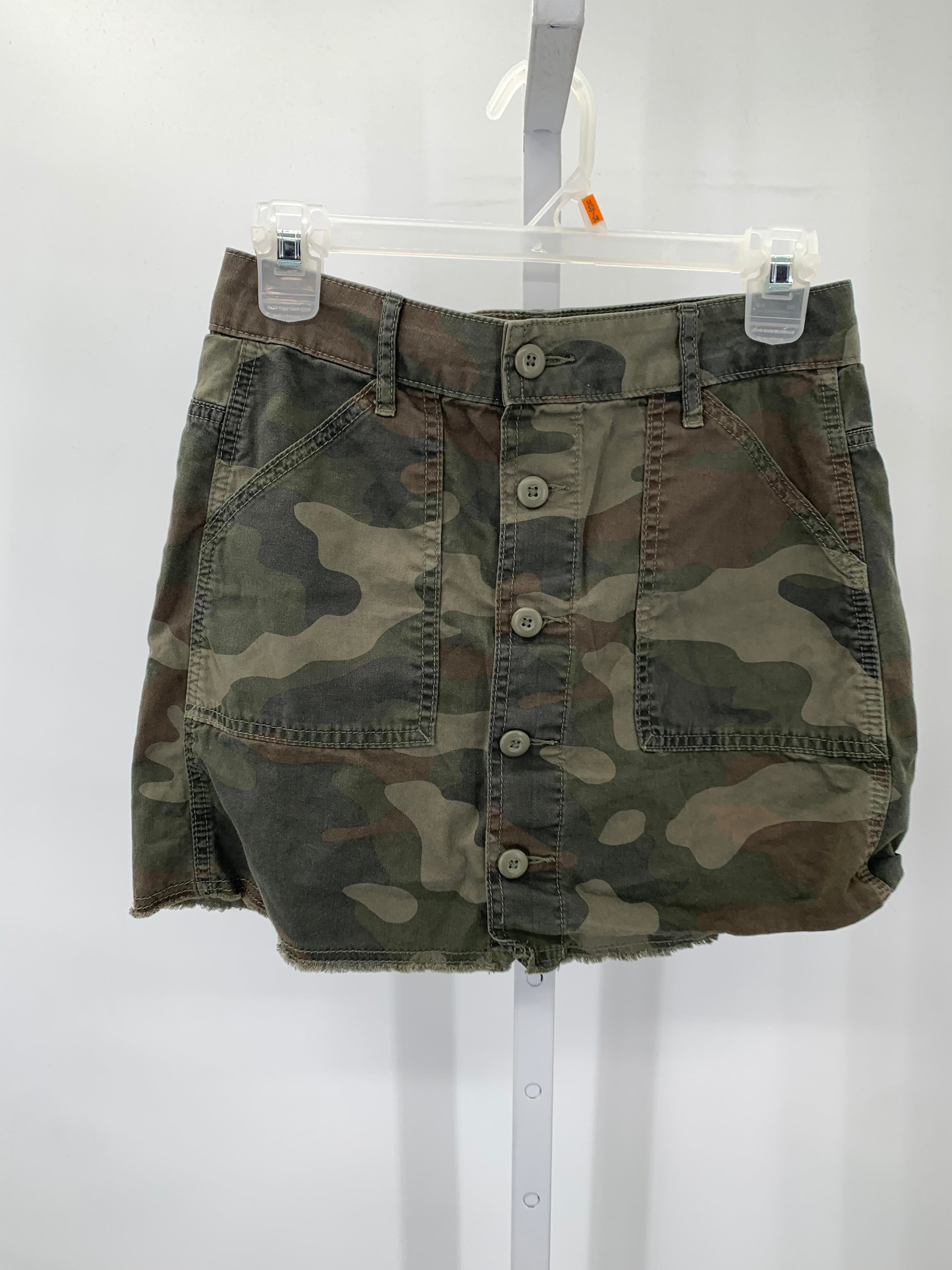 American Eagle Size 2 Juniors Skirt