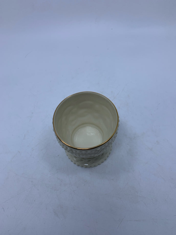 FOOTED BEADED TEALIGHT HOLDER W/ GOLD RIM.