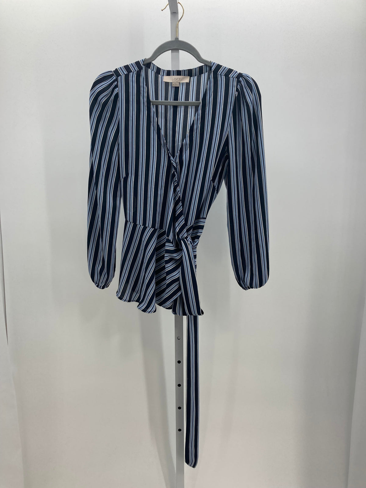 Loft Size X Small Misses Long Sleeve Shirt