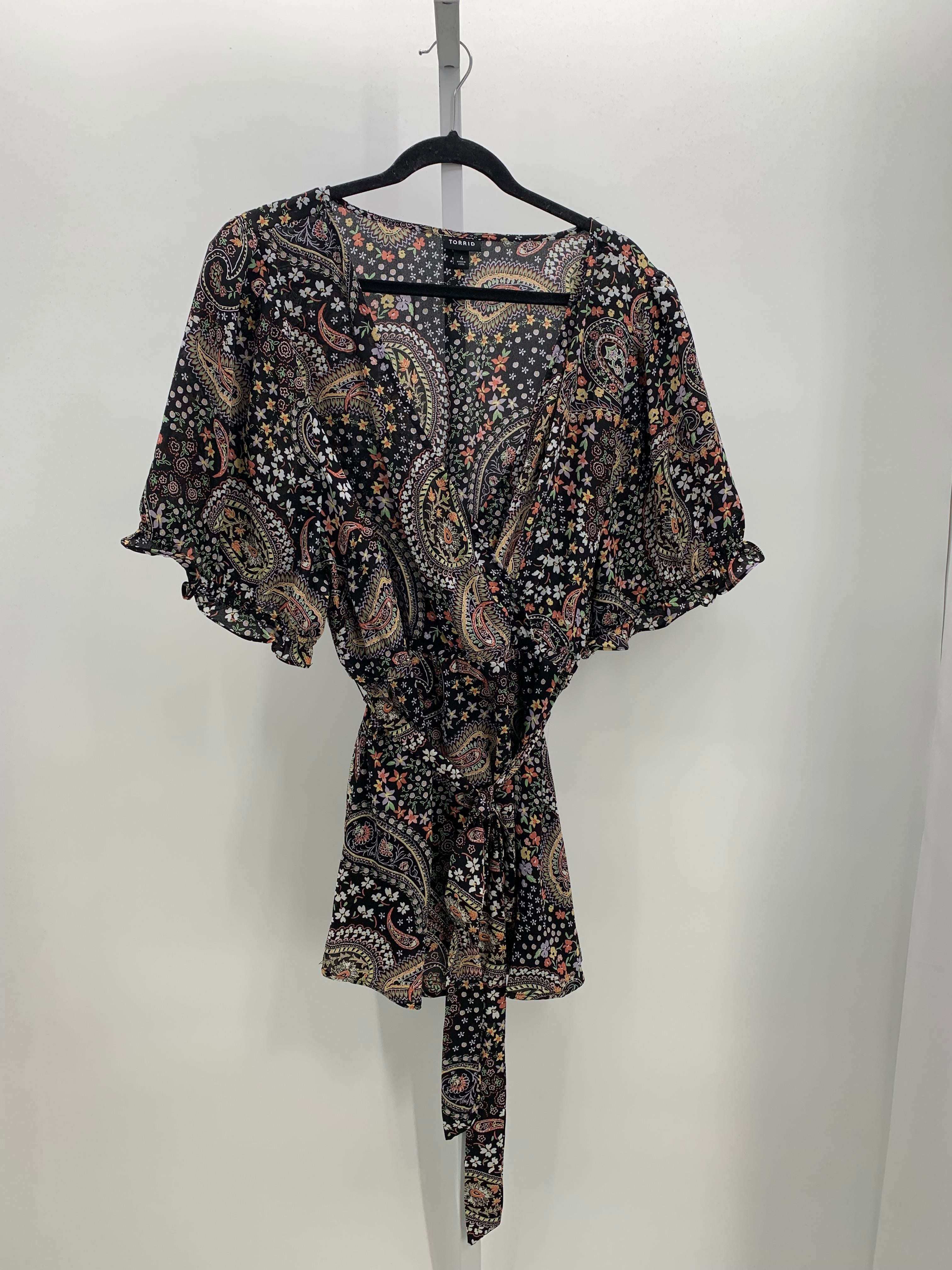Torrid Size 4X Womens Short Sleeve Shirt