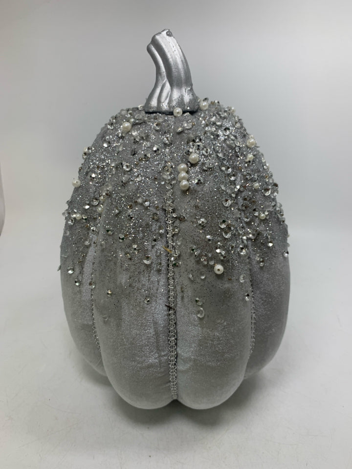 SILVER JEWELED VELOUR PUMPKIN.