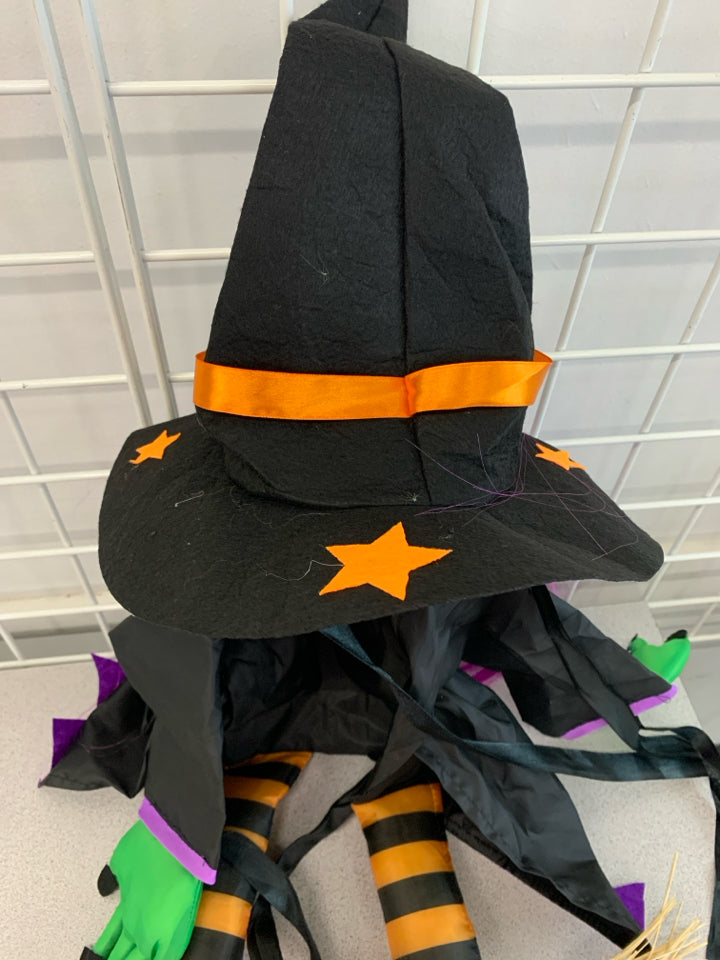 WITCH TREE TOPPER.