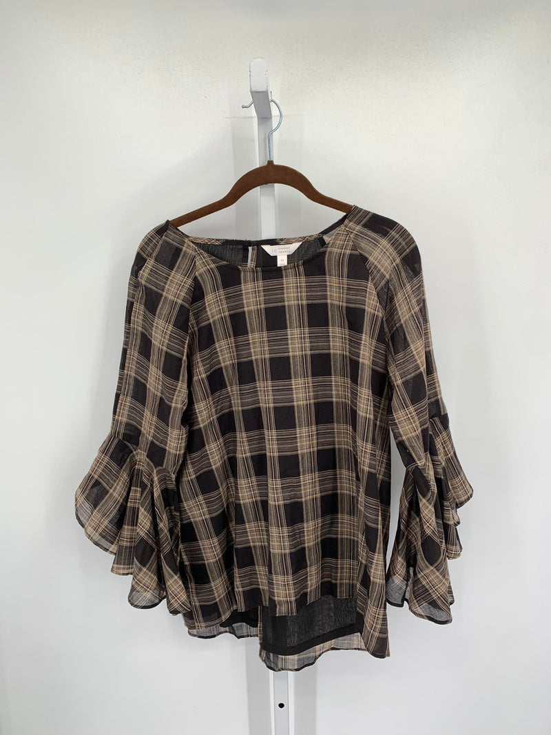 Lauren Conrad Size Medium Misses 3/4 Sleeve Shirt