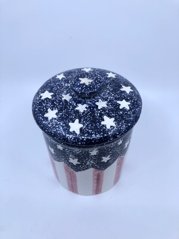 RED WHITE AND BLUE FLAG SPONGE PAINTED CANISTER.