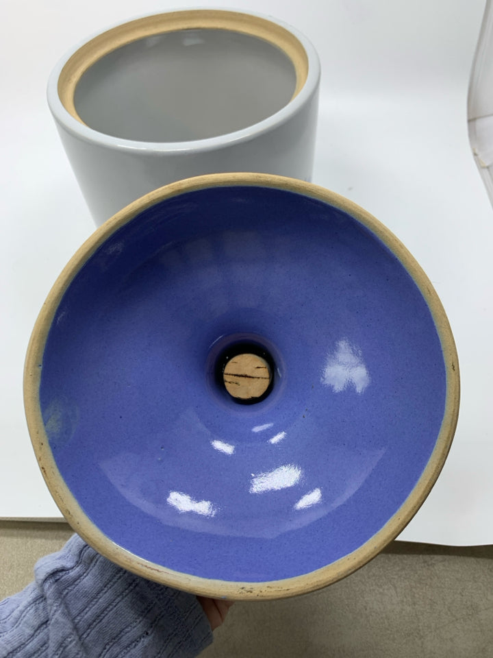 POTTERY JUG GREY/BLUE COOKIE JAR.
