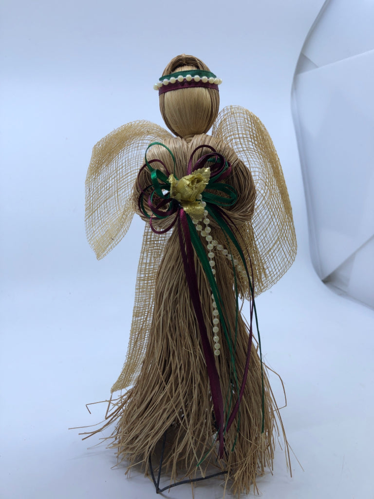STRAW ANGEL.