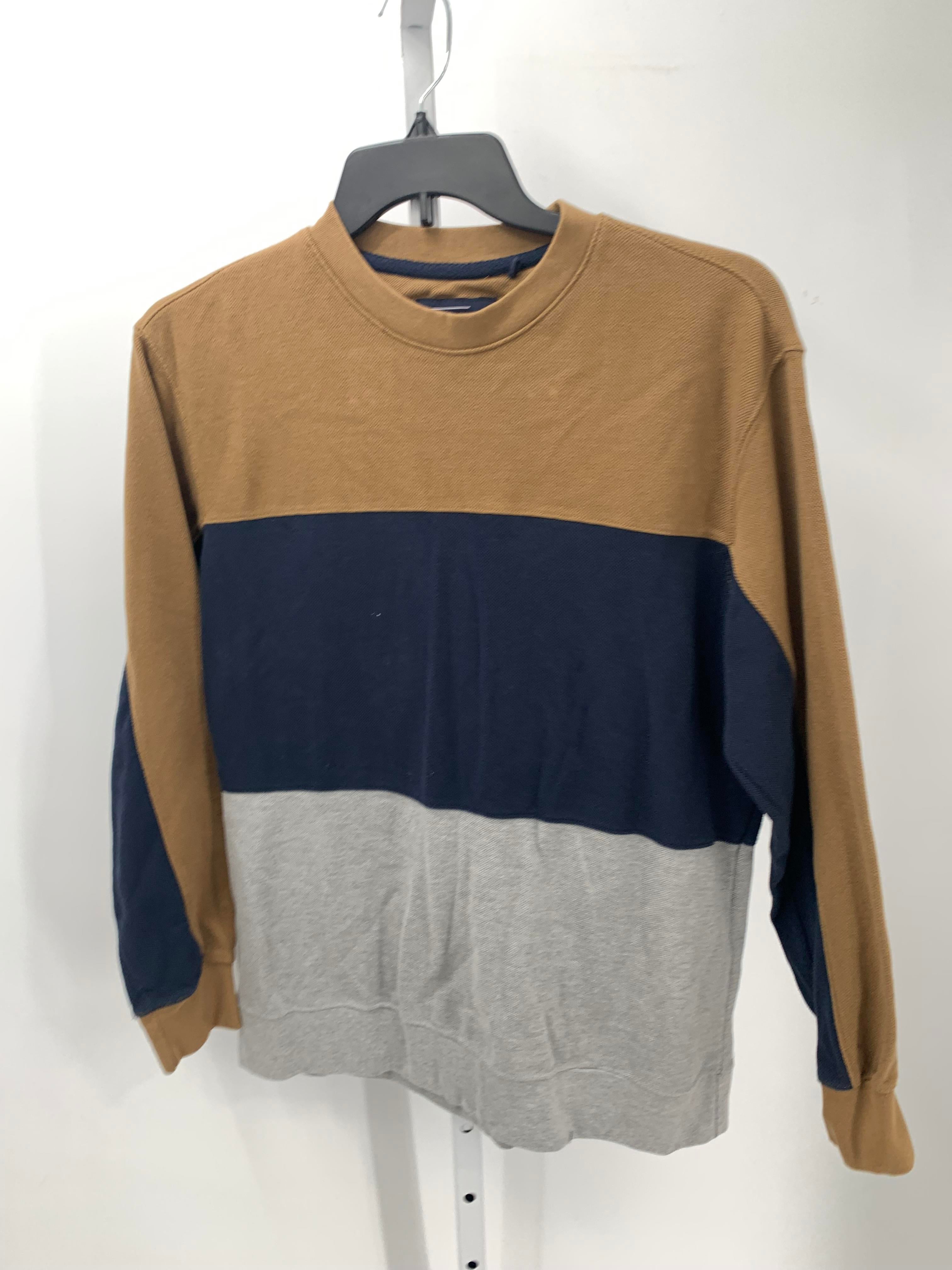 NAVY GREY KNIT.