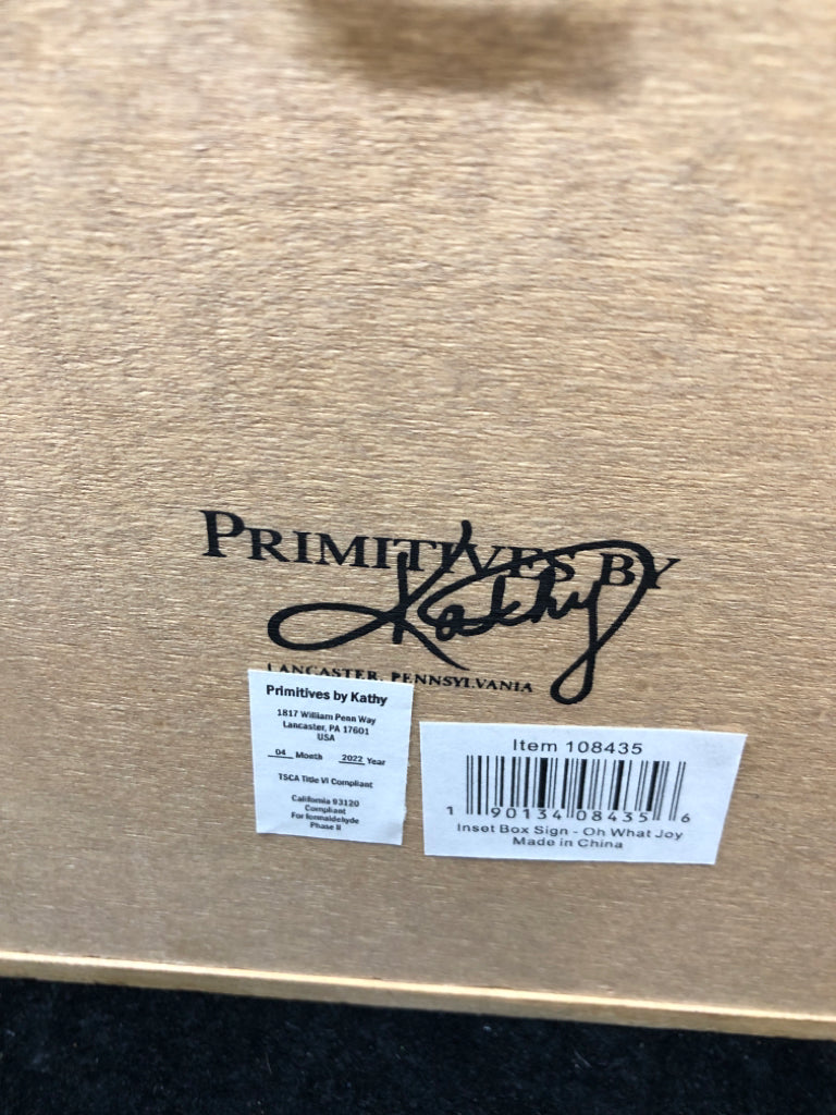 WOODEN PICTURE W/ SNOWMAN AND HAT.