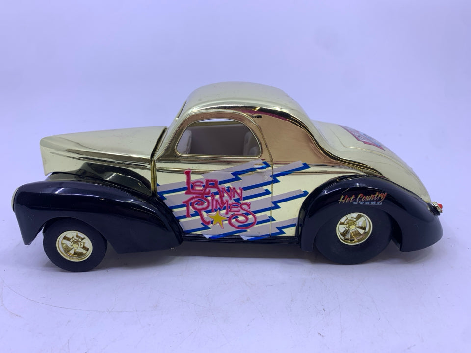 GOLD LEANN RIMES VTG CAR.