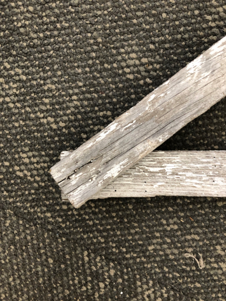 RUSTIC WOODEN STAR.