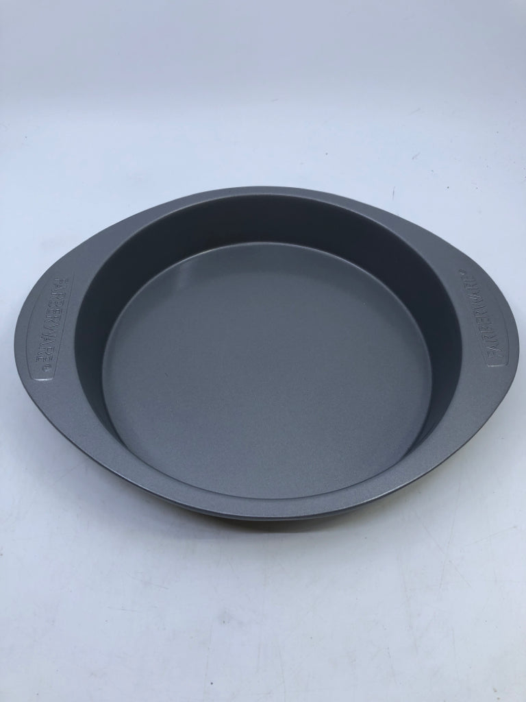METAL PIE PLATE.