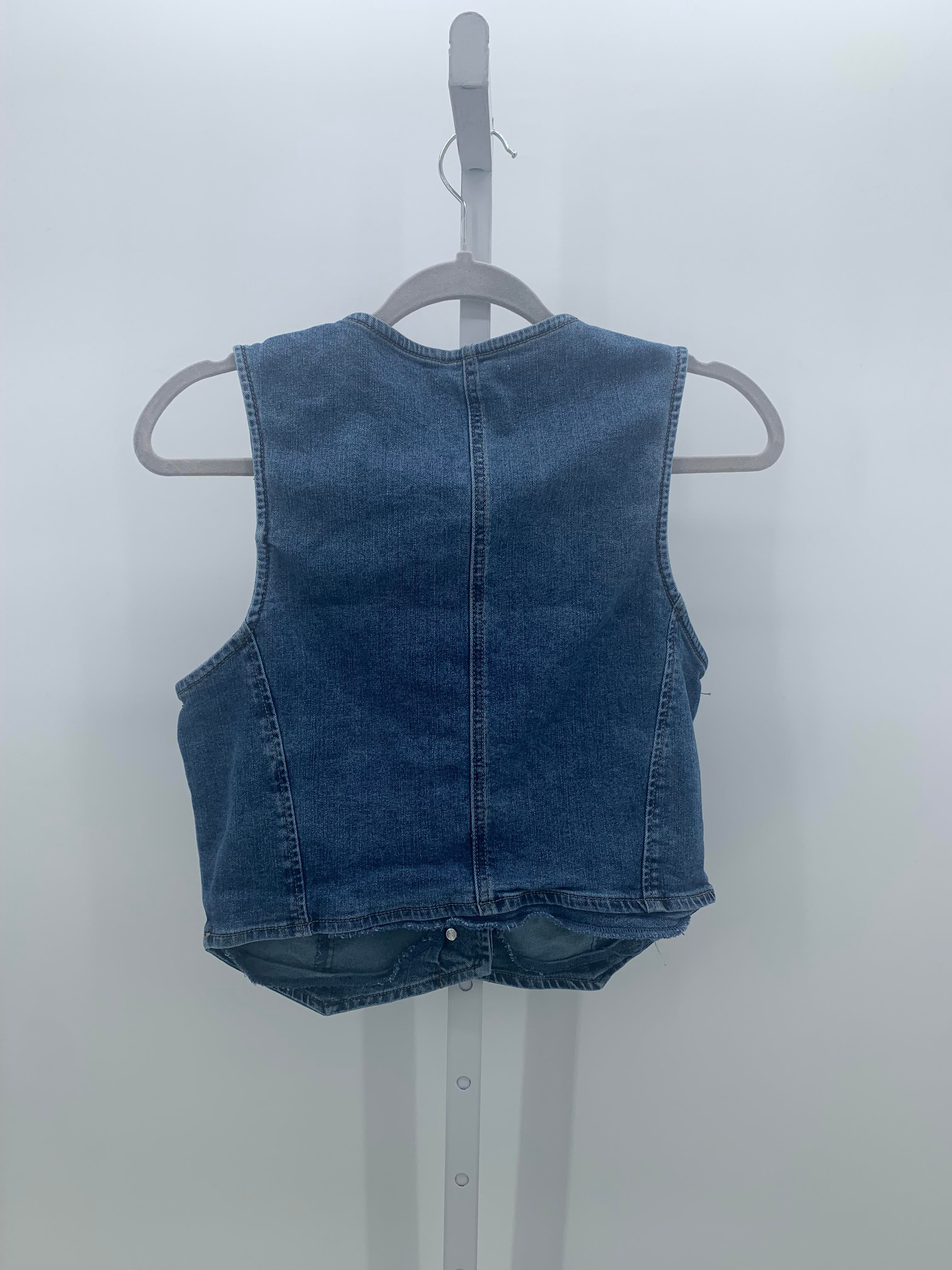 Celebrity Pink Size Medium Juniors Vest