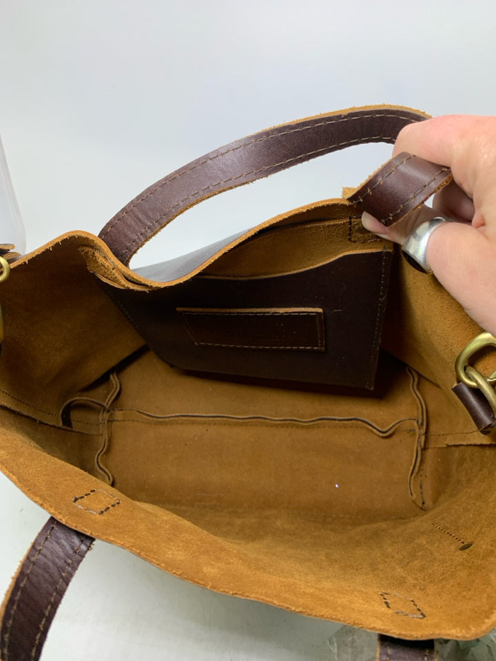 Portland Leather Co Front Pocket Shoulder Tote Bag *Minor Exterior Corner Wear