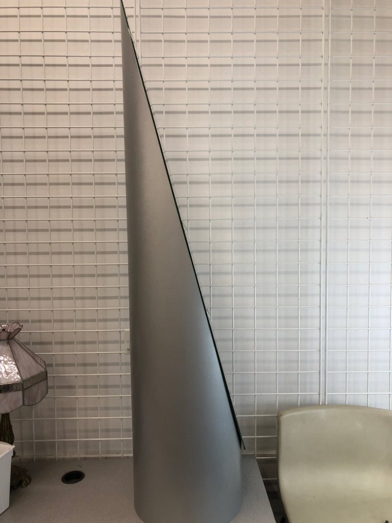 VERTICAL MIRROR W/GREY BASE.